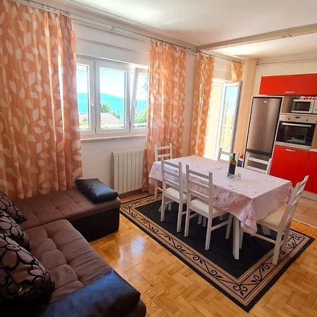 Apartmens Adriana Novi Vinodolski Eksteriør billede