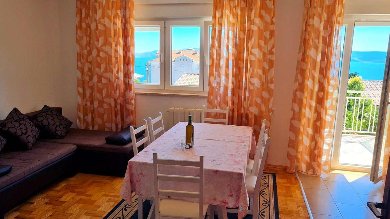 Apartmens Adriana Novi Vinodolski Eksteriør billede