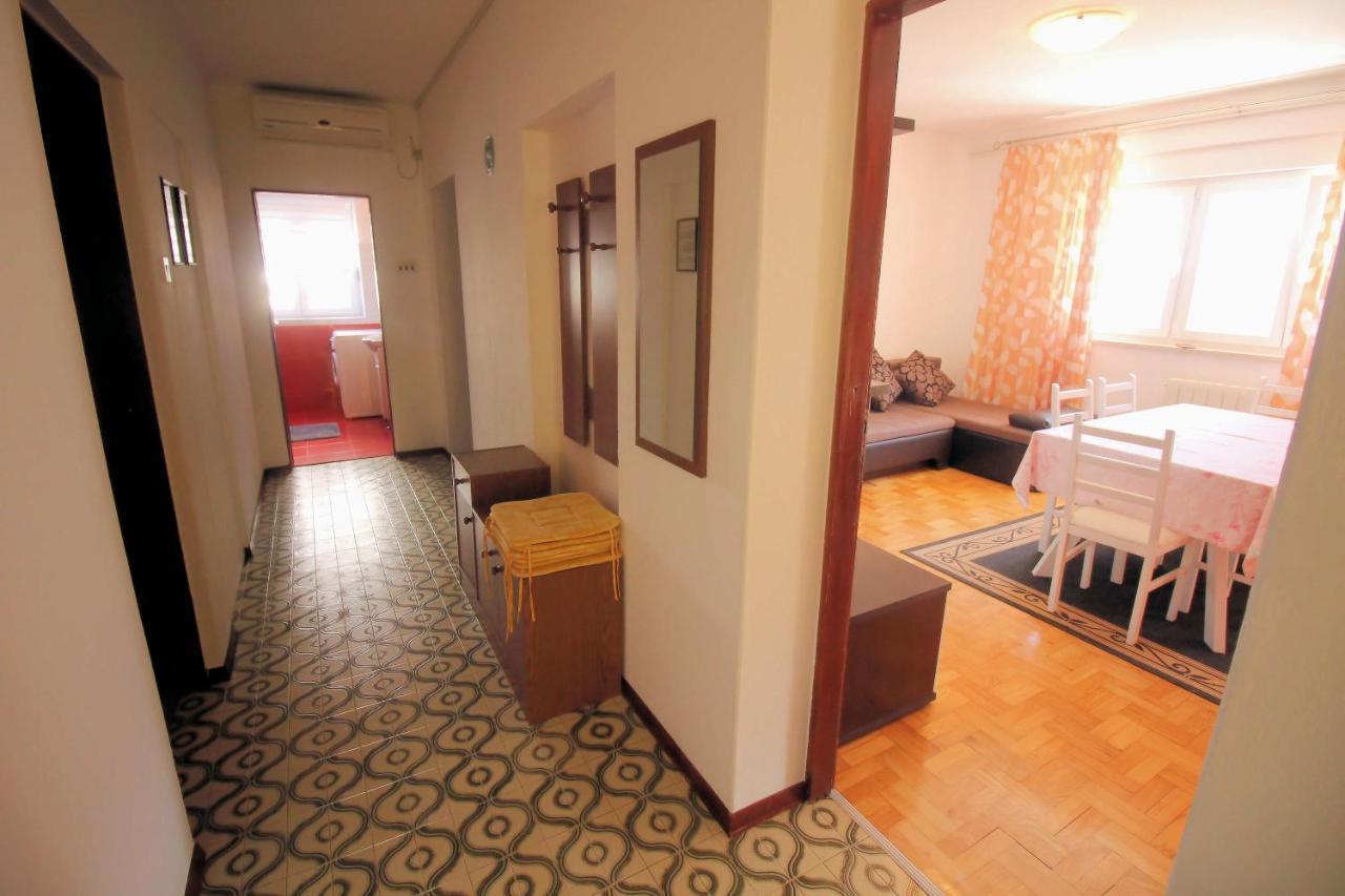 Apartmens Adriana Novi Vinodolski Eksteriør billede