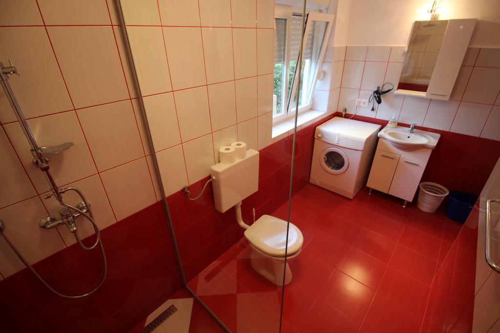 Apartmens Adriana Novi Vinodolski Eksteriør billede